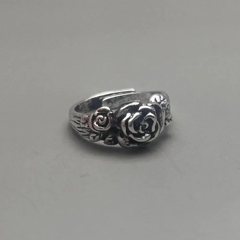 Y2k grunge silver rose bud ring